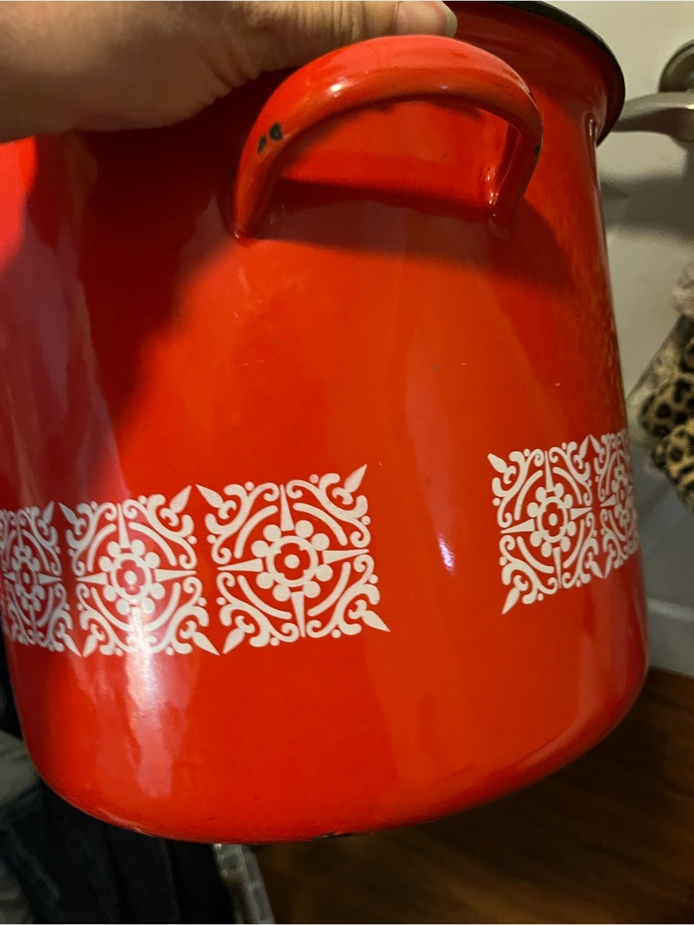 Red Enamel Stockpot with Decorative White Pattern - Picture 3 of 6